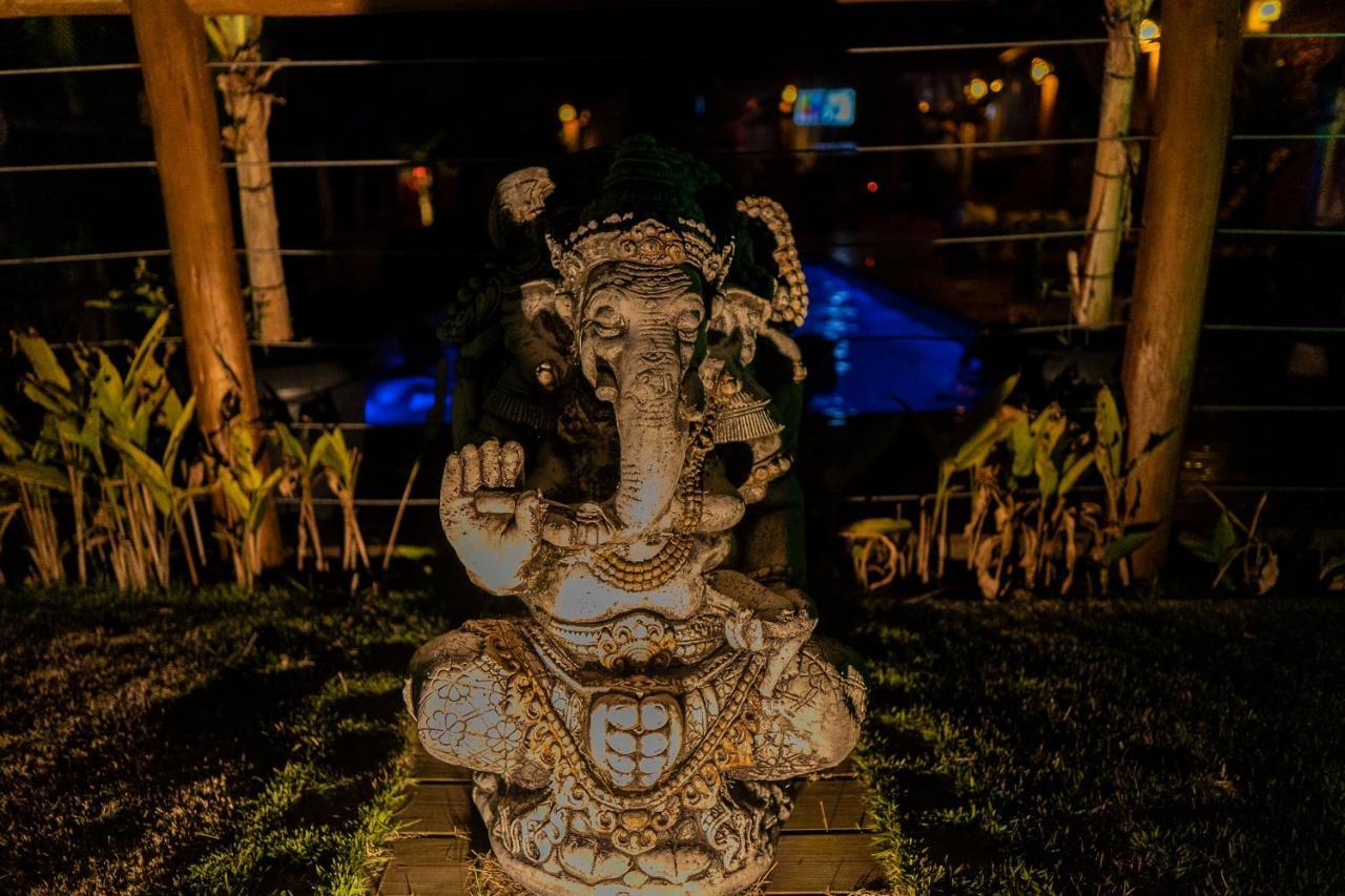 ॐ Rosa Astral ॐ Hotel Praia do Rosa Luaran gambar